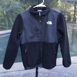 Girls The North Face fleece jacket (can be unisex)